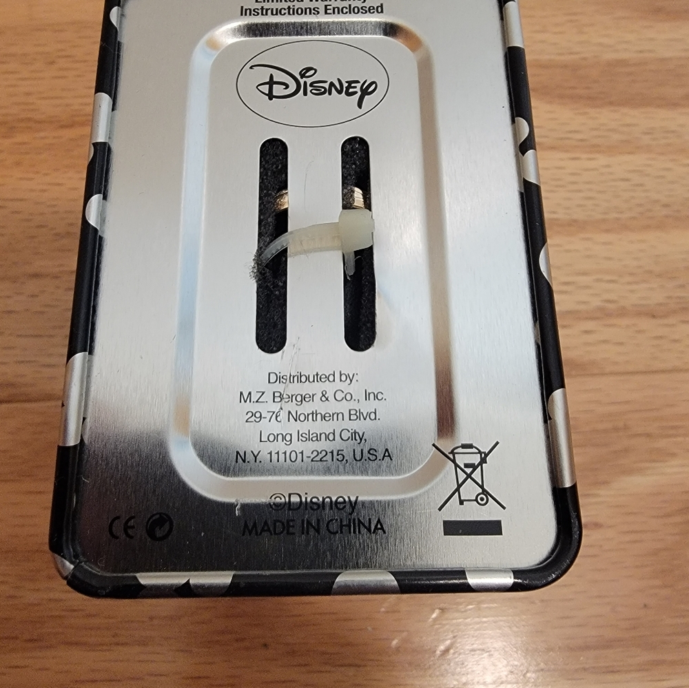 NWT Disney Mickey Mouse Watch - Picture 4 of 6